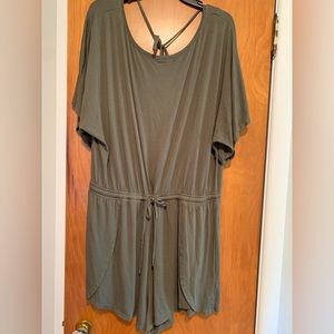 Gap olive green romper shorts